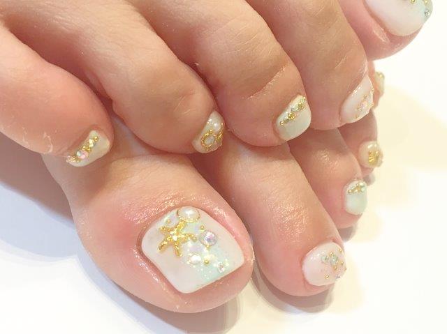 アクアオーシャンネイル 新宿のネイルサロン アイネイルズ新宿店 アクアオーシャンネイル 新宿のネイルサロン アイネイルズ新宿店