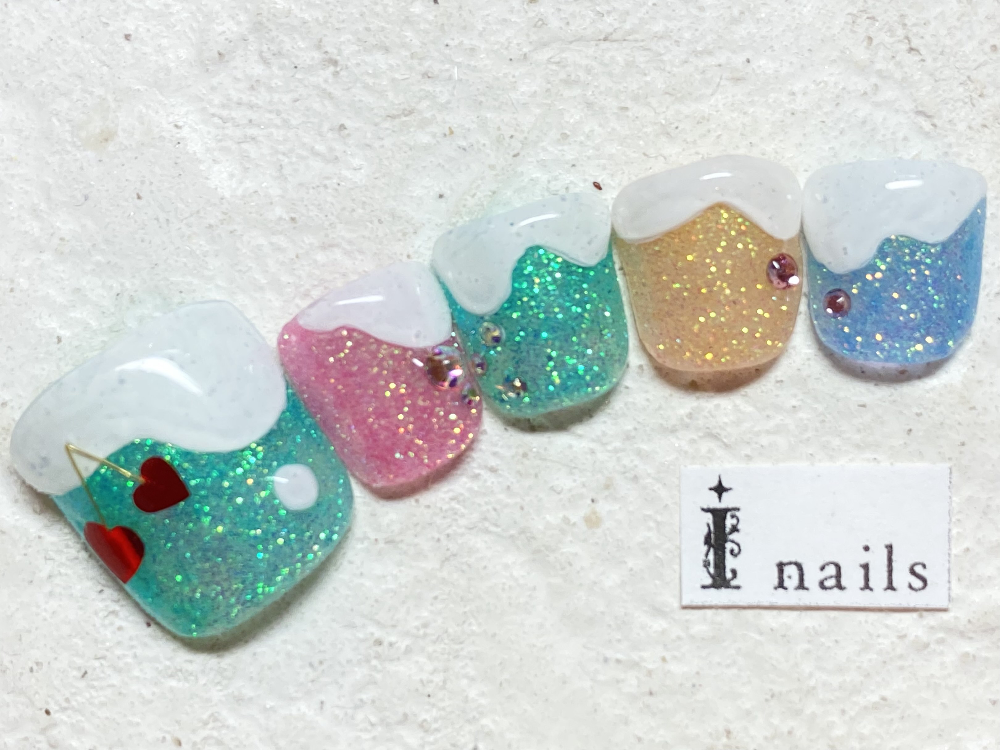 クリームソーダフットネイル 担当 竹村 新宿のネイルサロン アイネイルズ新宿店