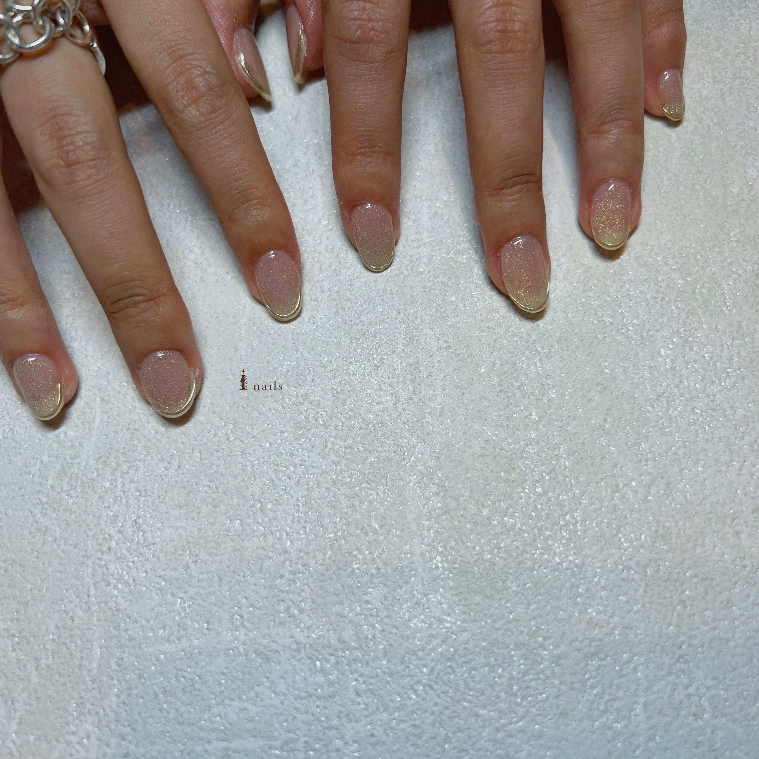 ユニコーンマグネットミラーフレンチ | 新宿のネイルサロン【アイ